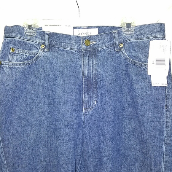 Jones NY Sport Jean Capris - Picture 2 of 4